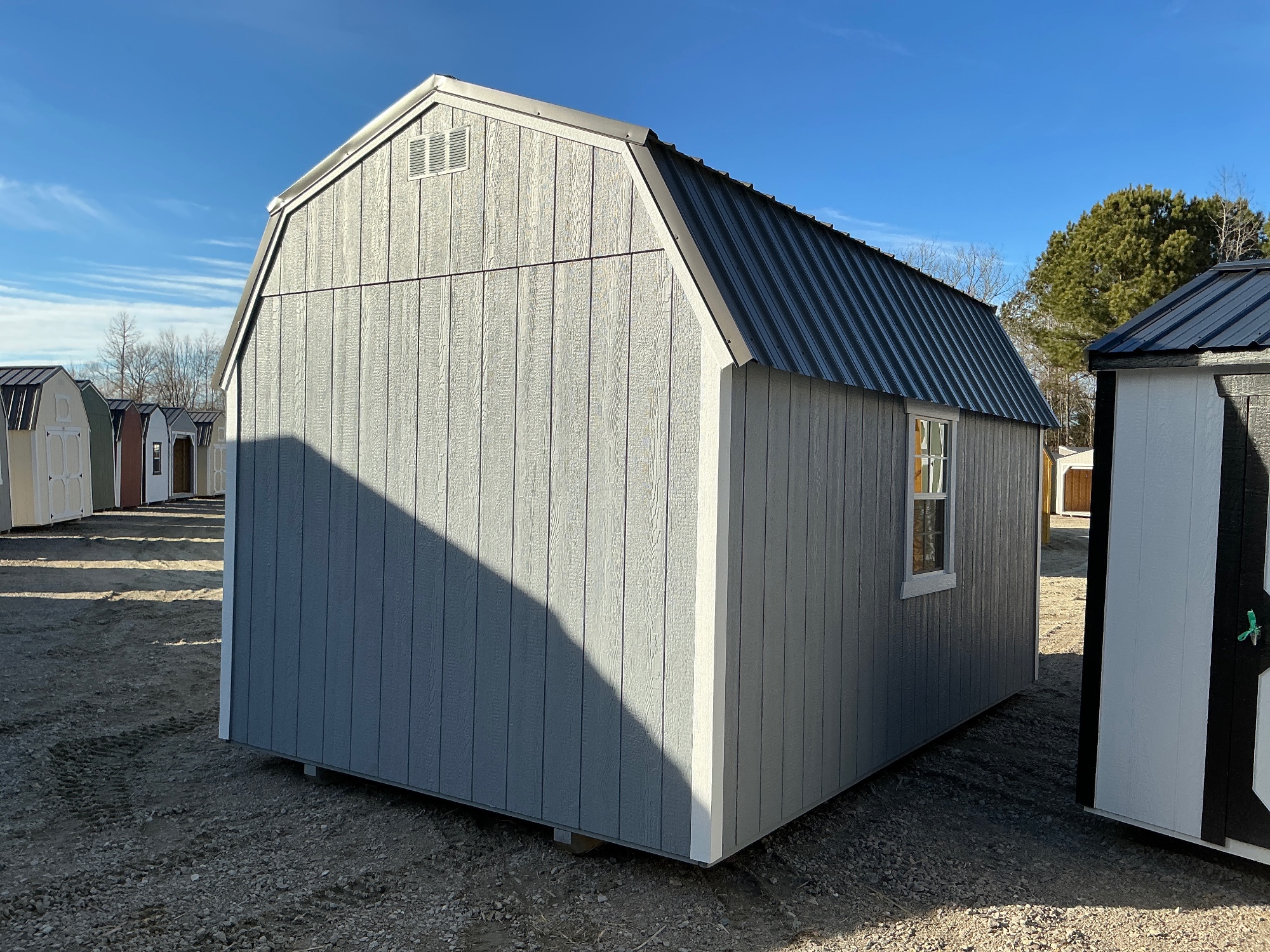 10 × 16 lofted barn shed for sale in Bladenboro, North Carolina - photo 2