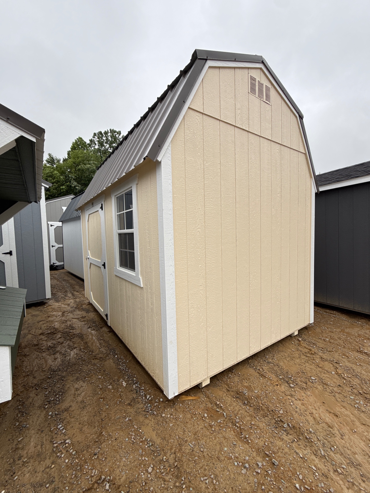 8x12 Lofted Barn for sale near Spring Lake, NC