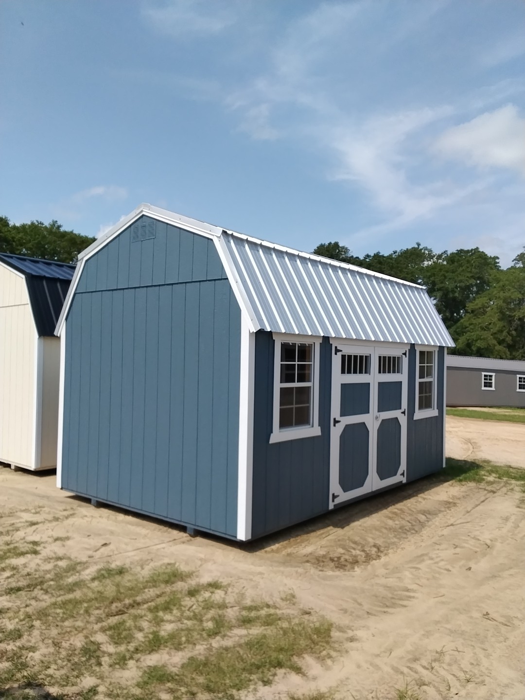 Lofted Barn - 10x16