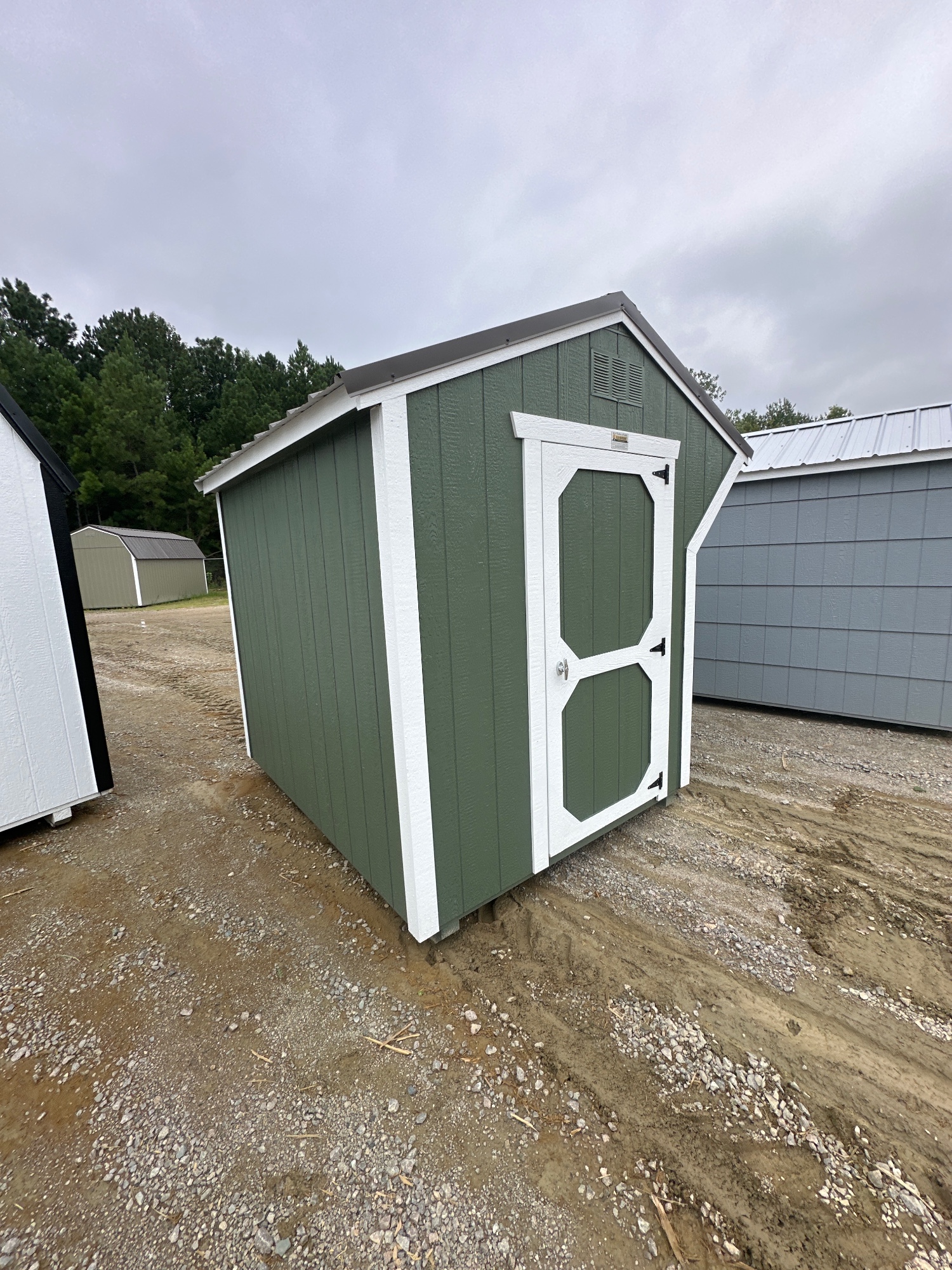 6x8 Chicken Coop for sale near Spring Lake, NC