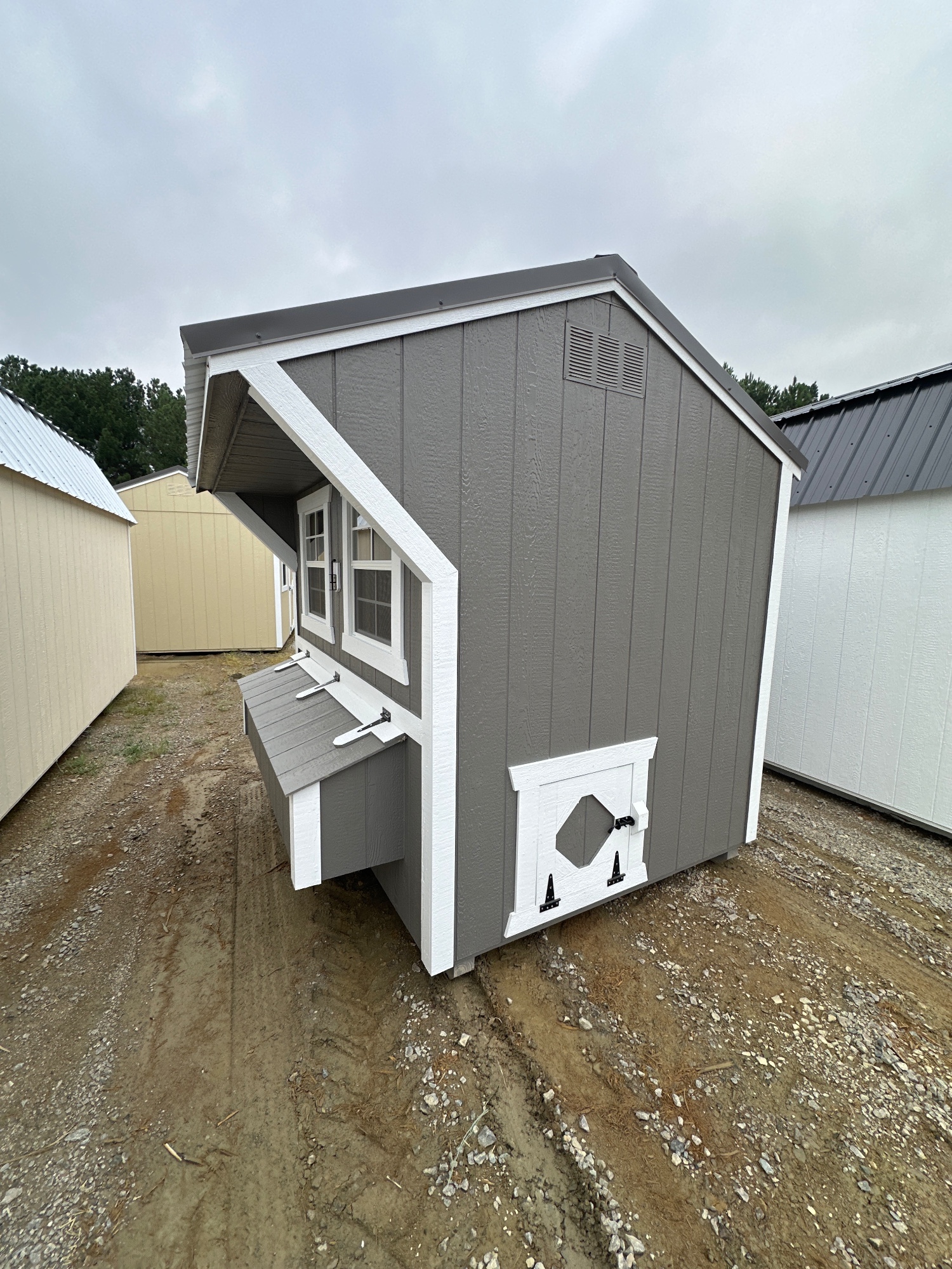 6x8 Chicken Coop for sale near Spring Lake, NC - photo 2