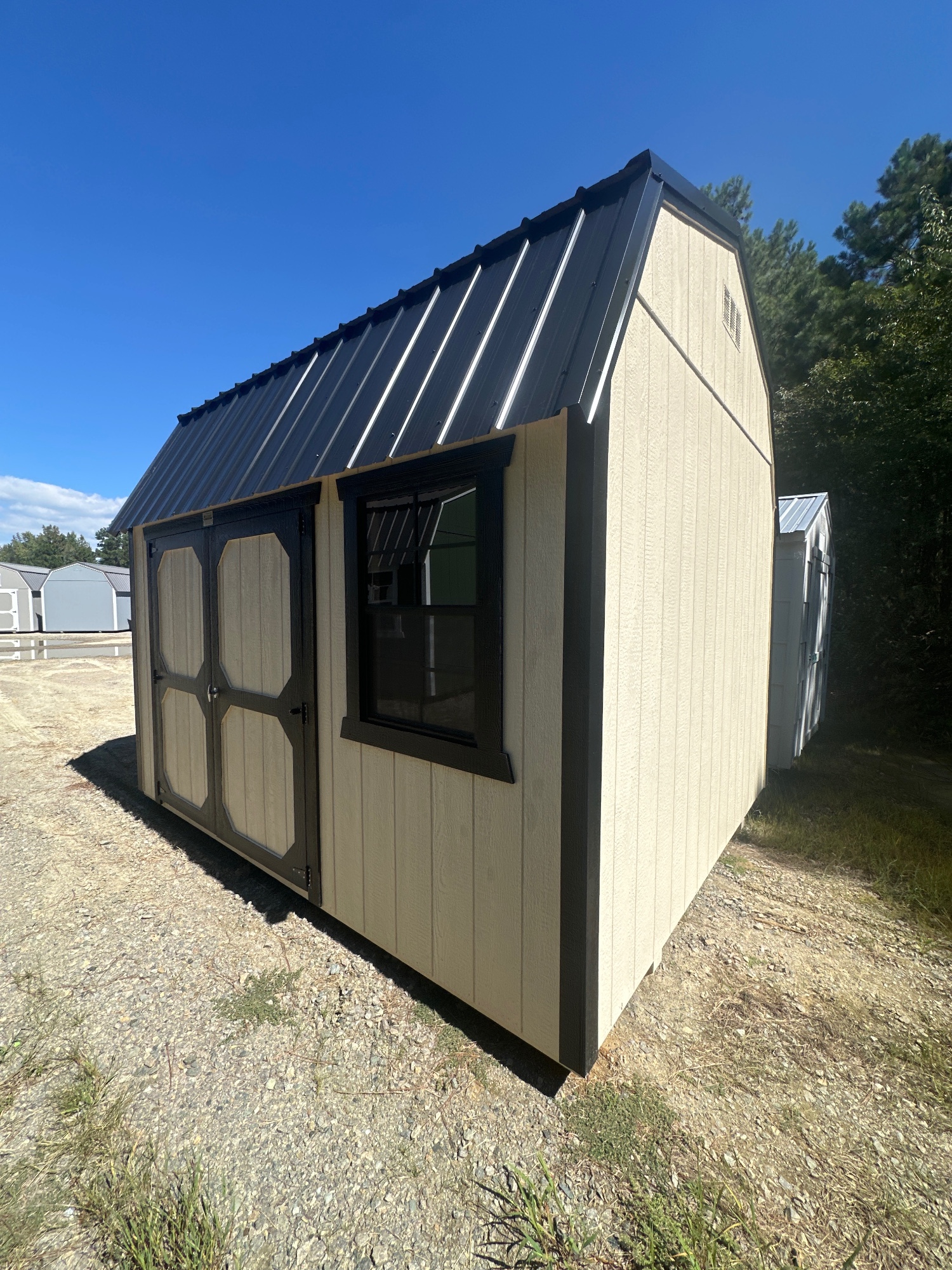 10x12 Lofted Barn for sale near Spring Lake, NC