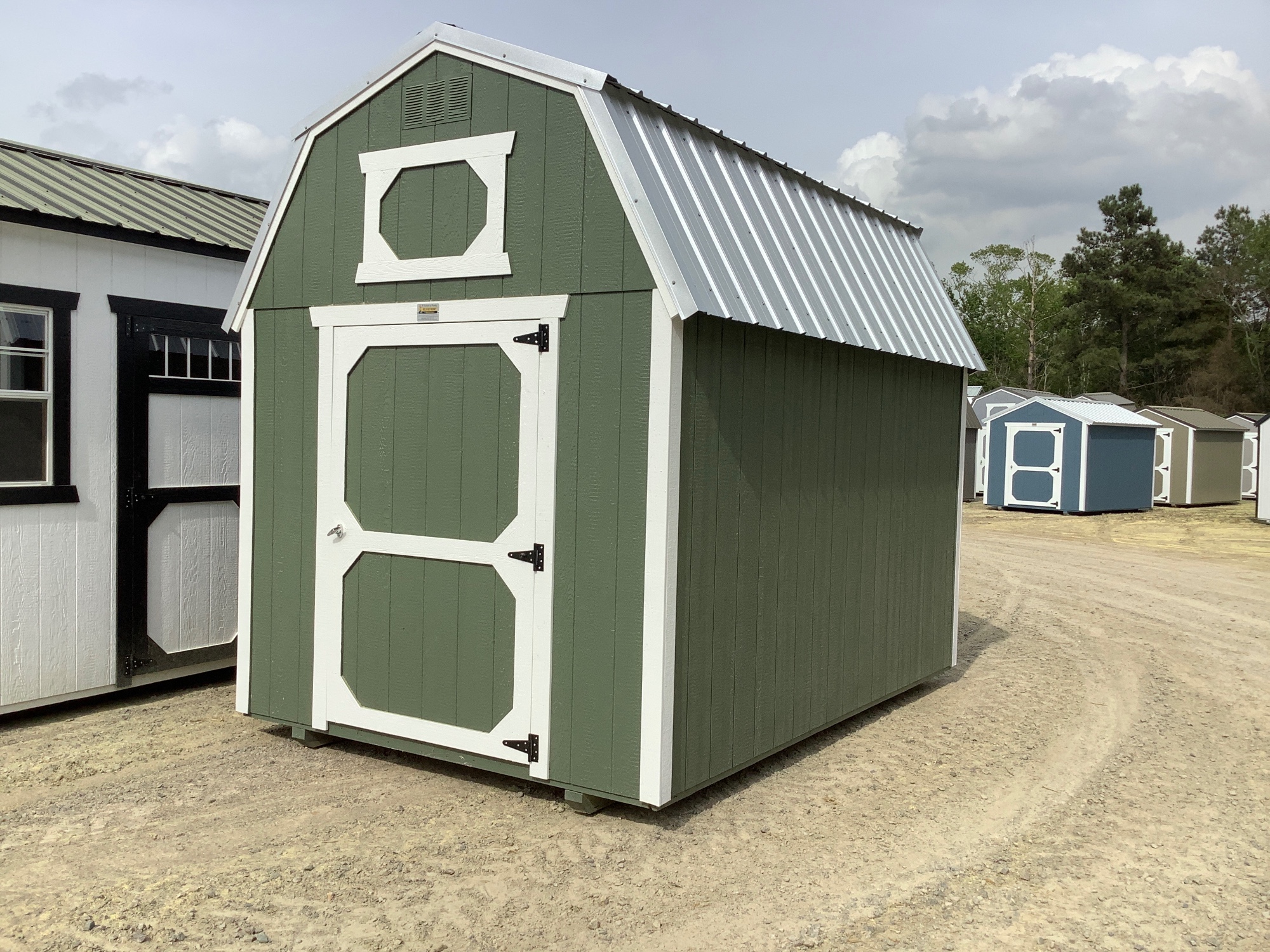 8x12 Lofted Barn for sale near Spring Lake, NC